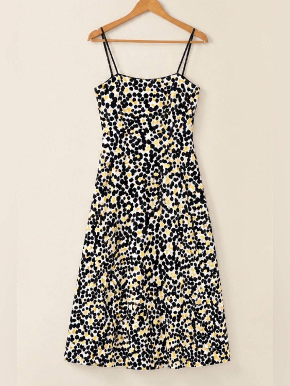 ✨Another Thyme✨ Midi Dress - Picture 3 of 10